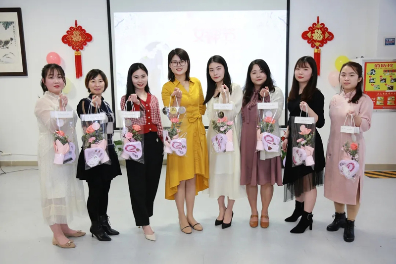 致敬am8亚美女神：愿您所期皆所念，所念皆如愿！